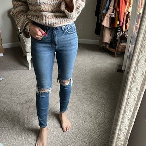 Good American good legs cropped jeans